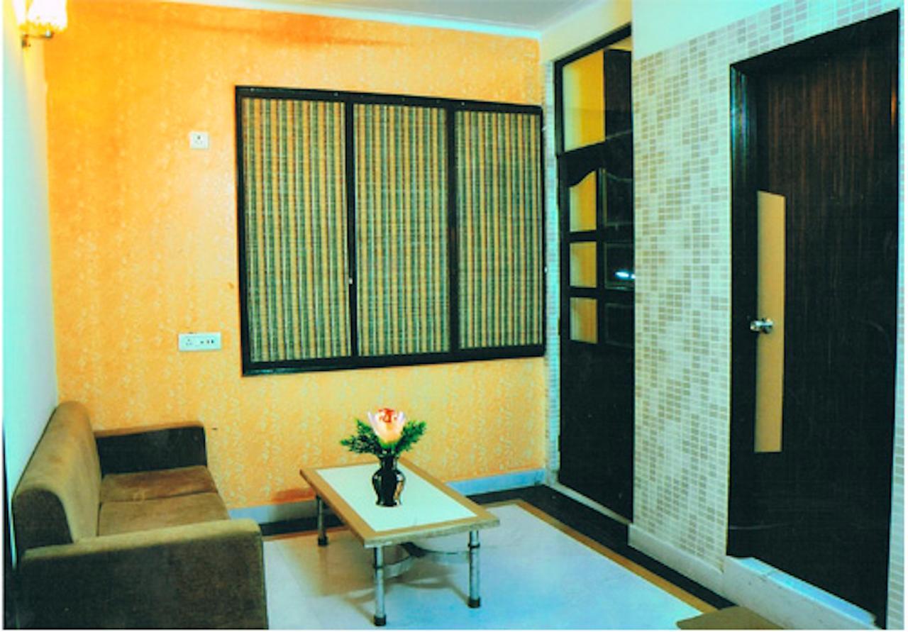 Hotel Traditional Inn Нью-Делі Екстер'єр фото